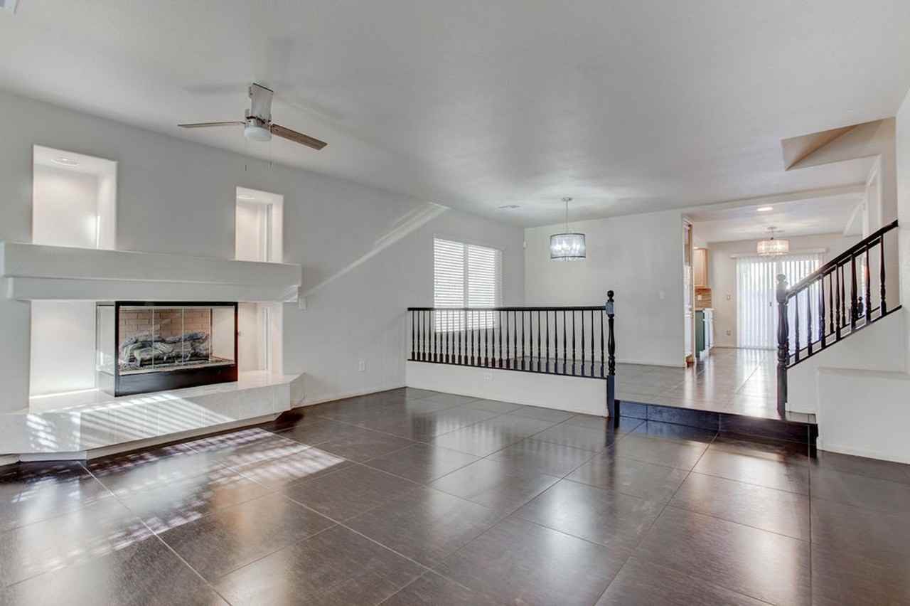 1132 Bearpaw Catch Ct - Photo 2 of 50