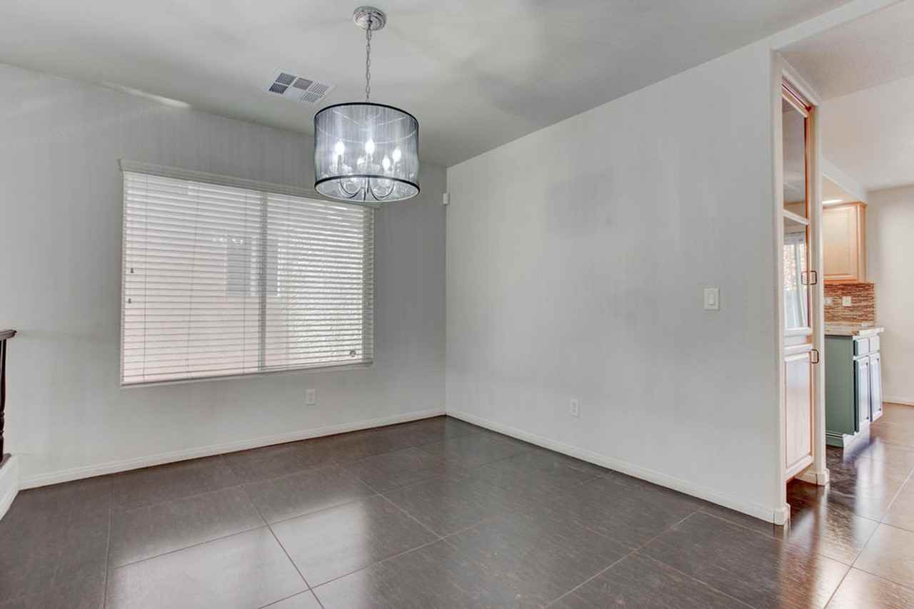 1132 Bearpaw Catch Ct - Photo 6 of 50