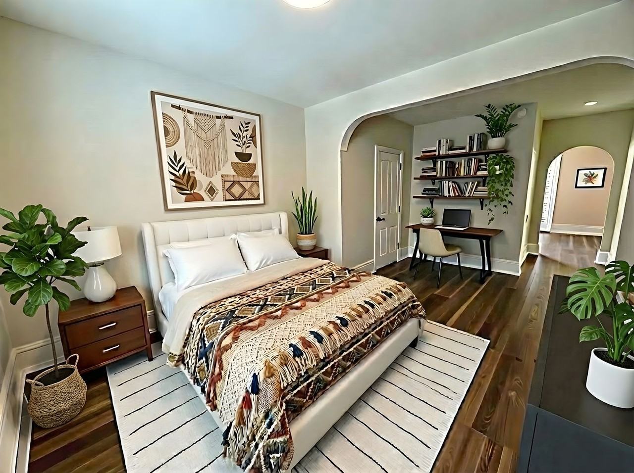 320 S Ann St - Photo 2 of 36