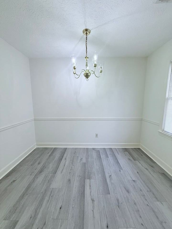 4071 Hidden Hollow Dr #B - Photo 6 of 14