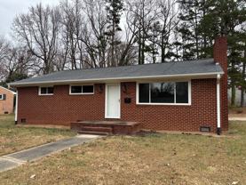 1133 Oakdale St - Photo 1 of 1