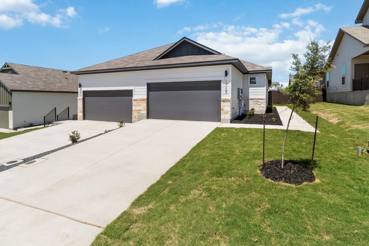 414 Cross Barn Blvd #B - Photo 2 of 24