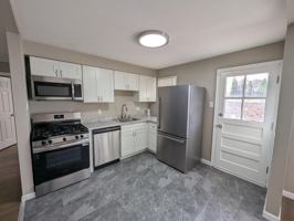 featured image of 10043 Hedge Dr