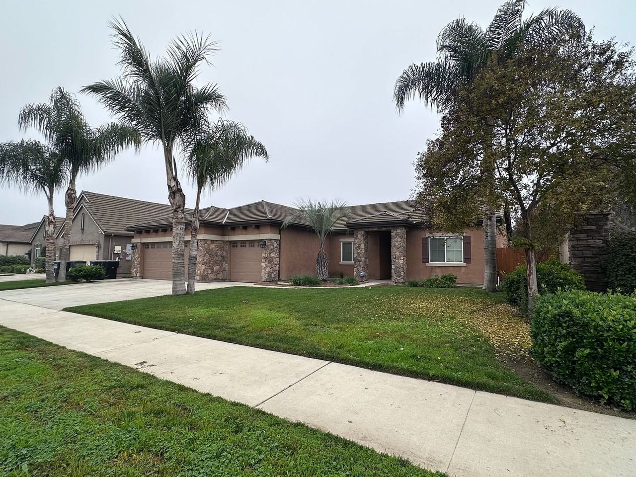 5235 W Nellis Ct - Photo 2 of 23