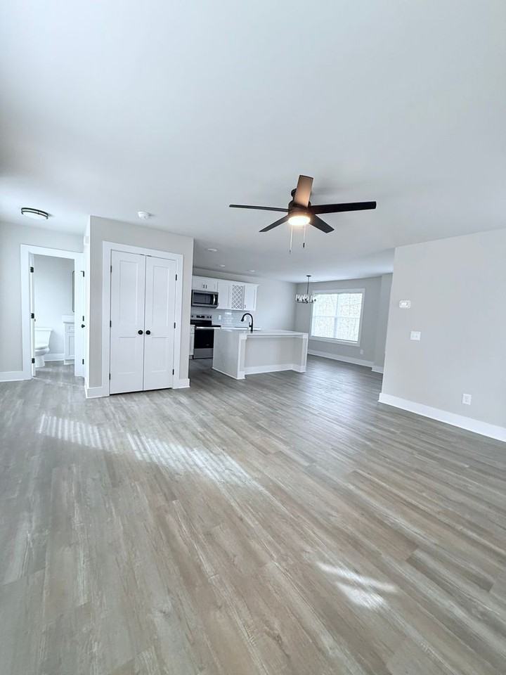 6560 Bonanza Trl - Photo 3 of 18