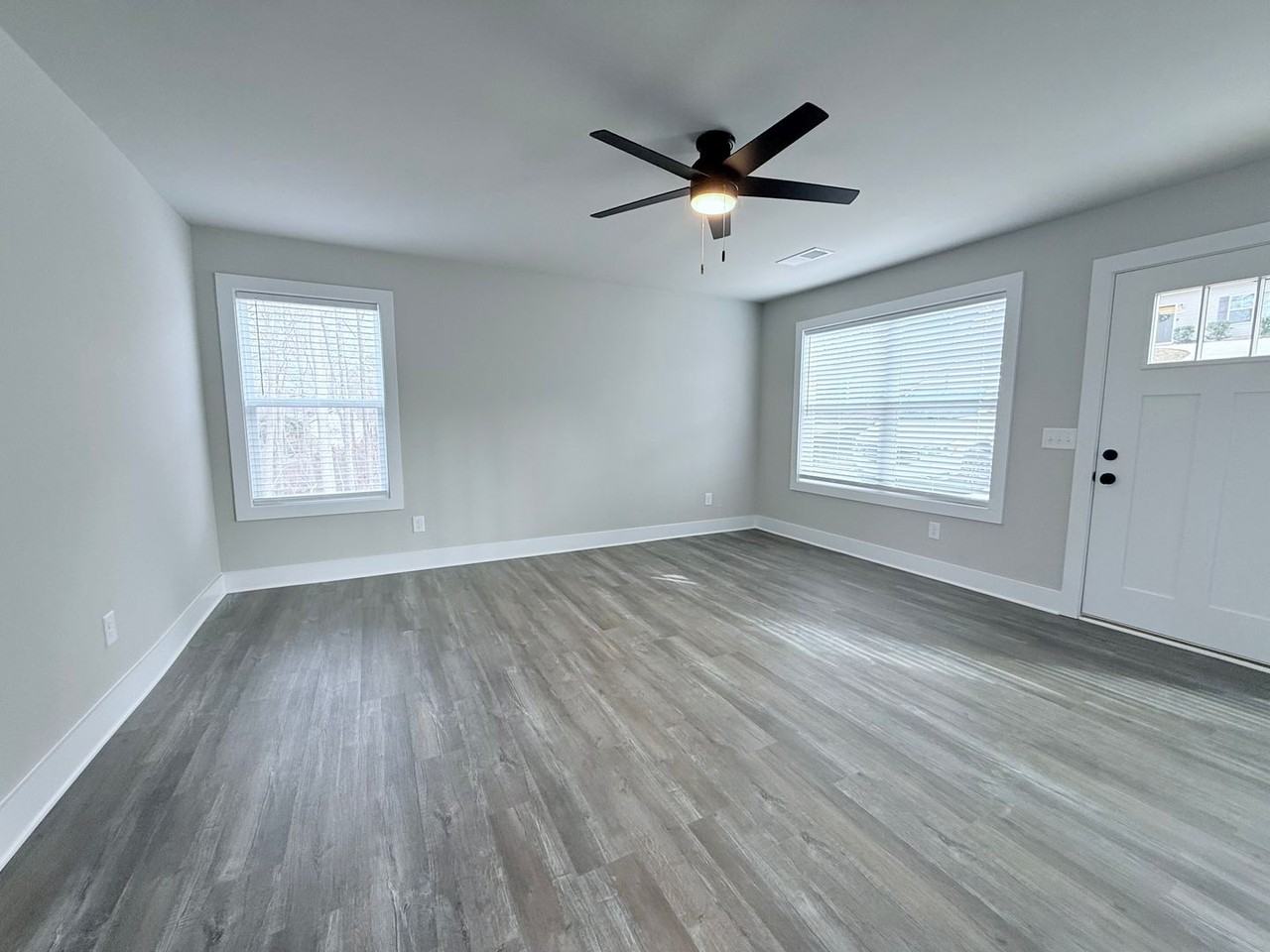 6560 Bonanza Trl - Photo 4 of 18