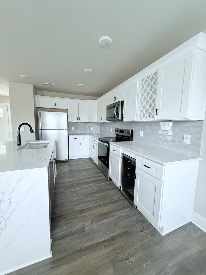 6560 Bonanza Trl - Photo 6 of 18