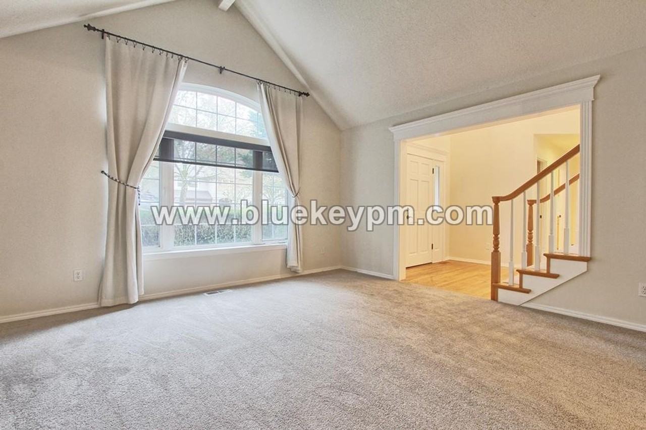 10175 Sw Redwing Ter - Photo 6 of 21