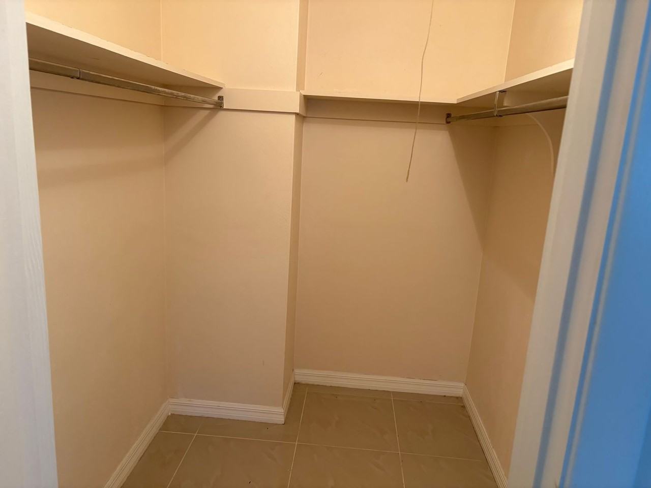 612 Martin Ave - Photo 7 of 11