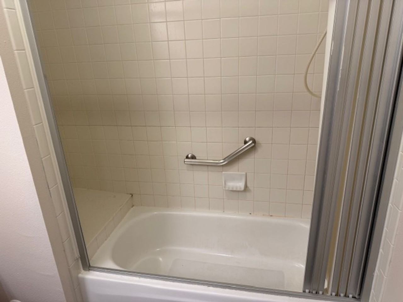 5411 Imperial Ct - Photo 7 of 8