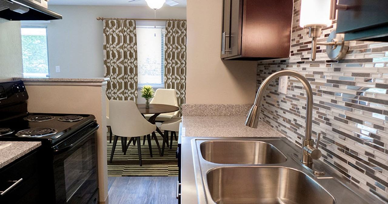 Weston Park Apartments - Photo 7 of 30