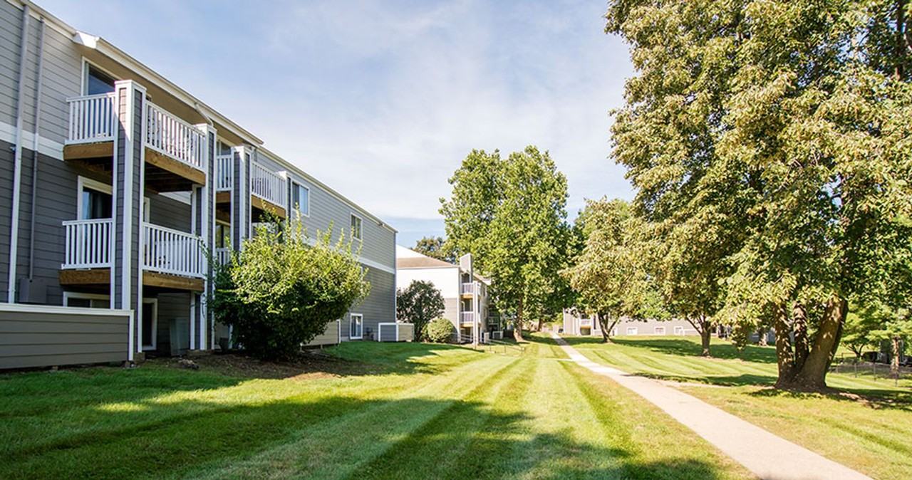 Weston Park Apartments - Photo 4 of 37