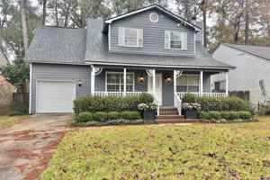 featured image of 121 Sugar Mill Cir
