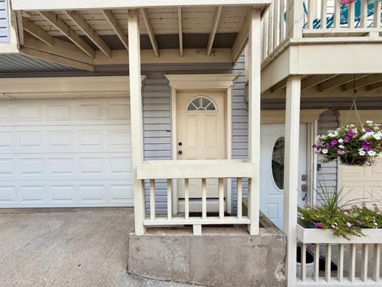 766 W 13th St #C15 - Photo 5 of 28