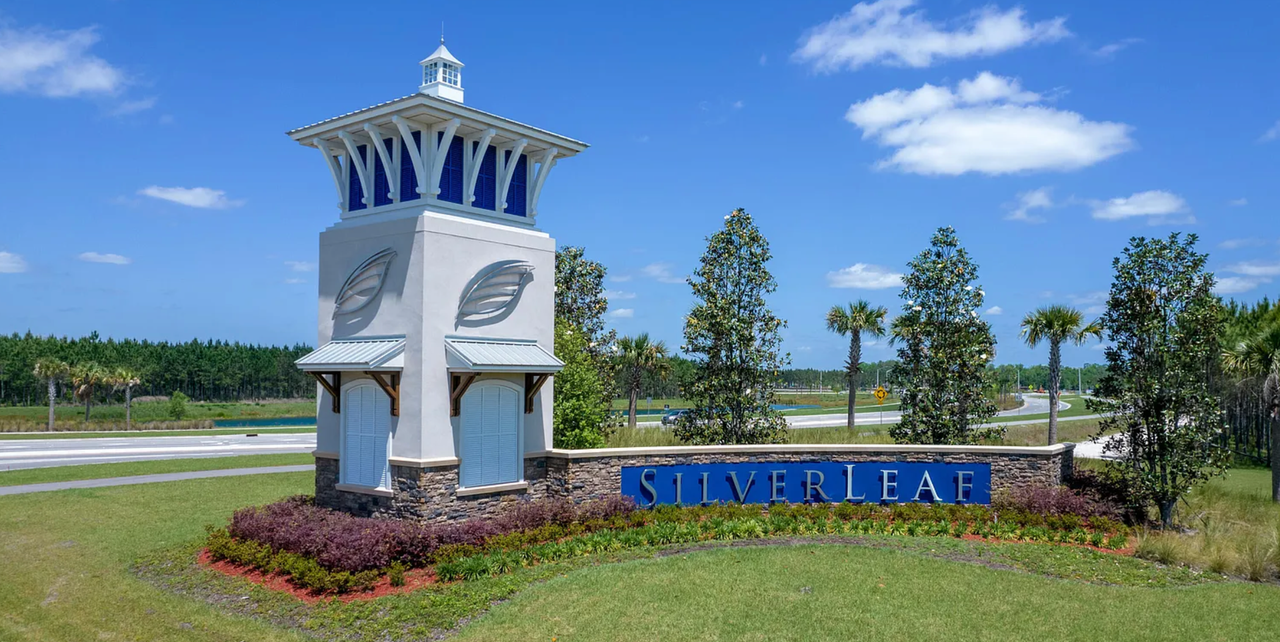 299 Pentwater Rd - Photo 5 of 20