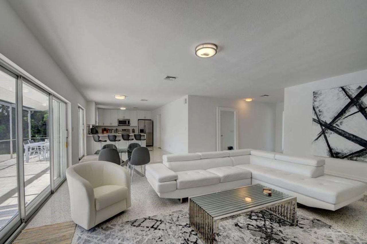 1171 Bimini Ln - Photo 5 of 15