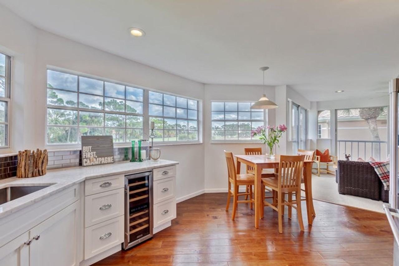 207 Legendary Cir - Photo 2 of 15