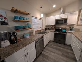 2126 10th Ave #B - Photo 1 of 1