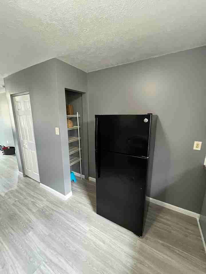 208 Mckinley St - Photo 5 of 15