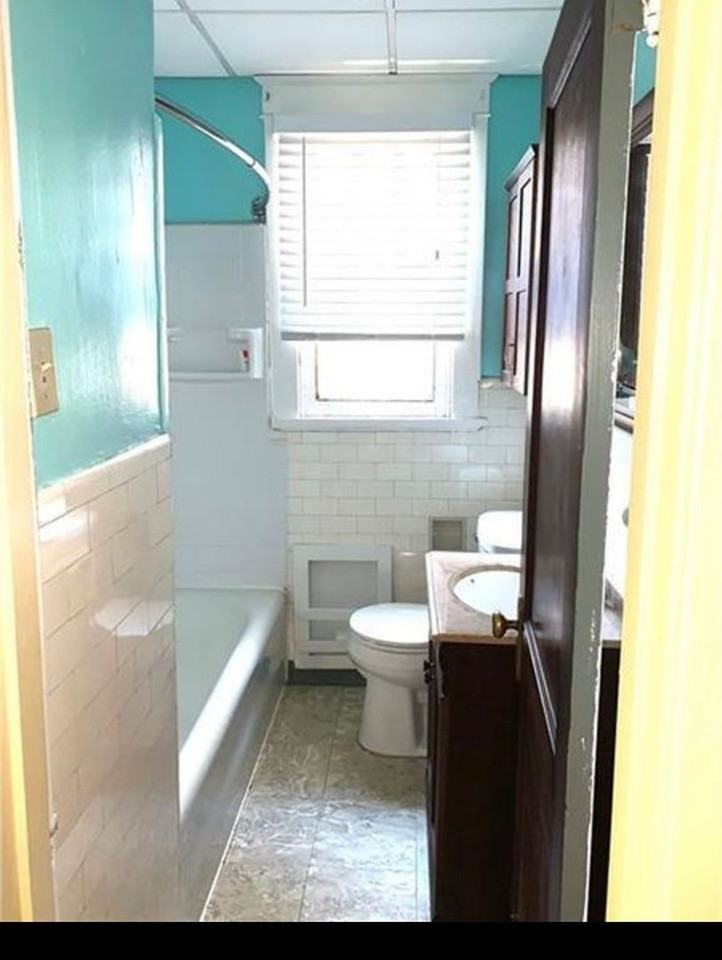 4005 California Ave - Photo 2 of 11