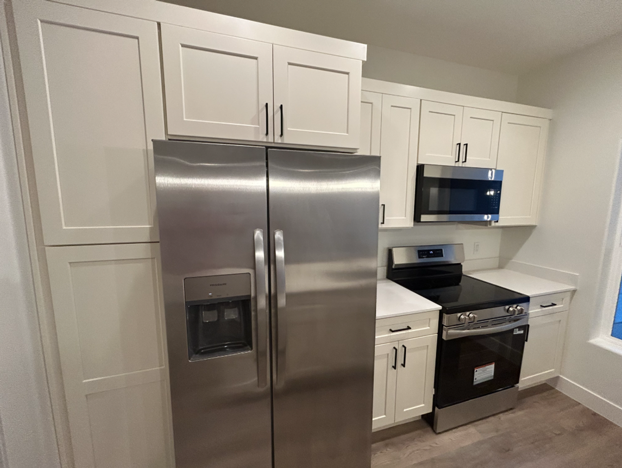 1543 E Mead Ln - Photo 4 of 39