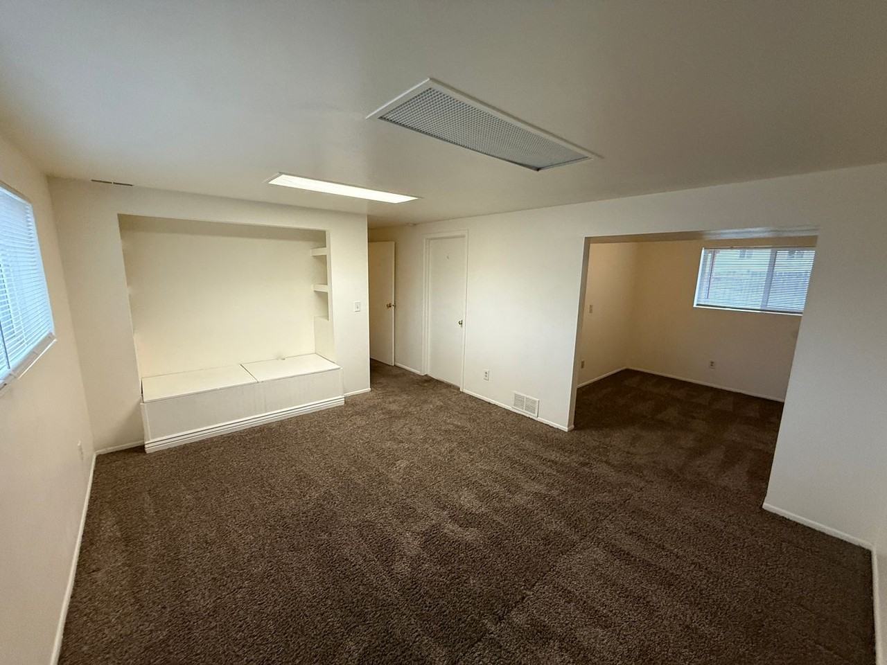 4457 S Woodgrove Dr - Photo 7 of 18