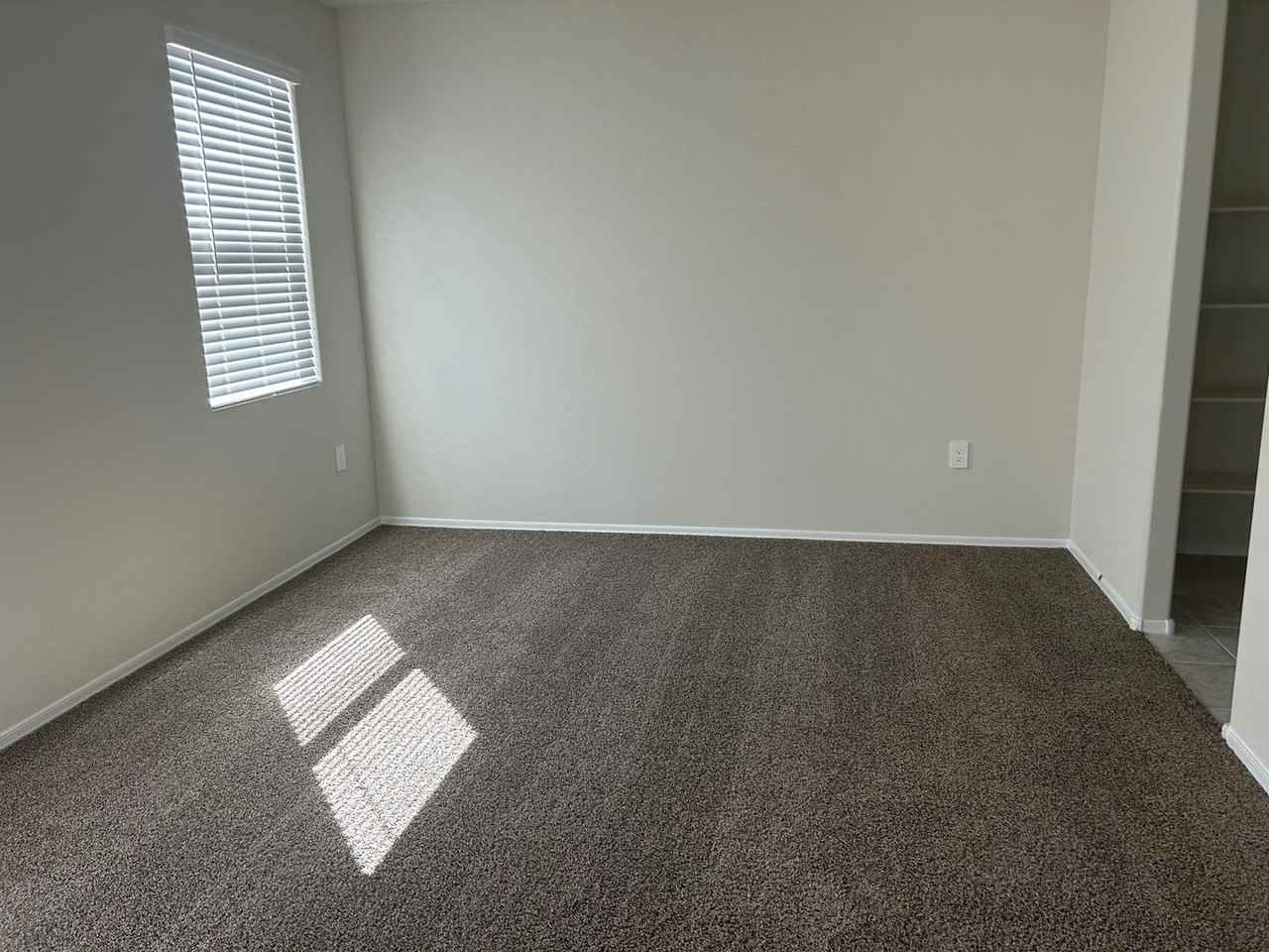 5119 E Emery Rd - Photo 6 of 18