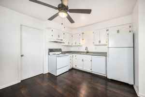 featured image of 7105 Orchard Ct