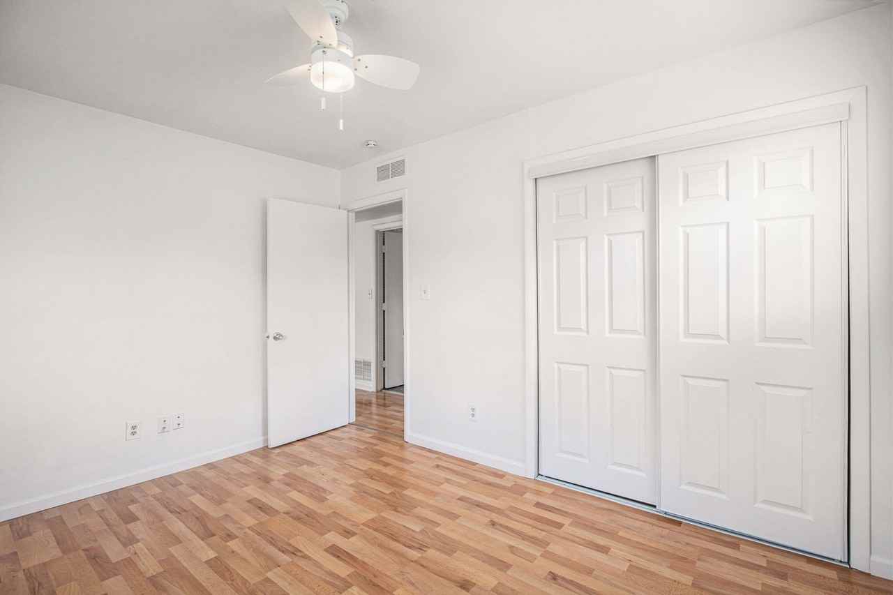 18738 E Blackhawk Trl - Photo 2 of 50