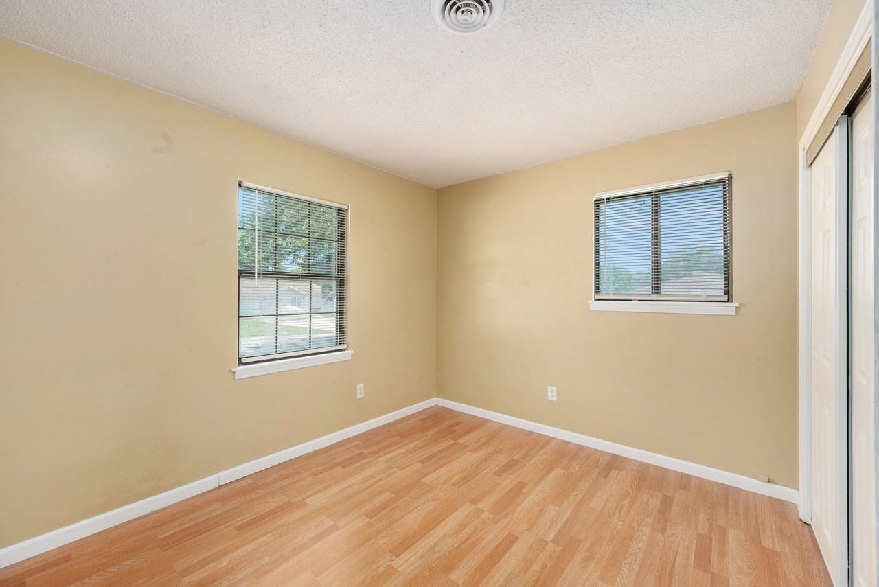 18738 E Blackhawk Trl - Photo 3 of 50