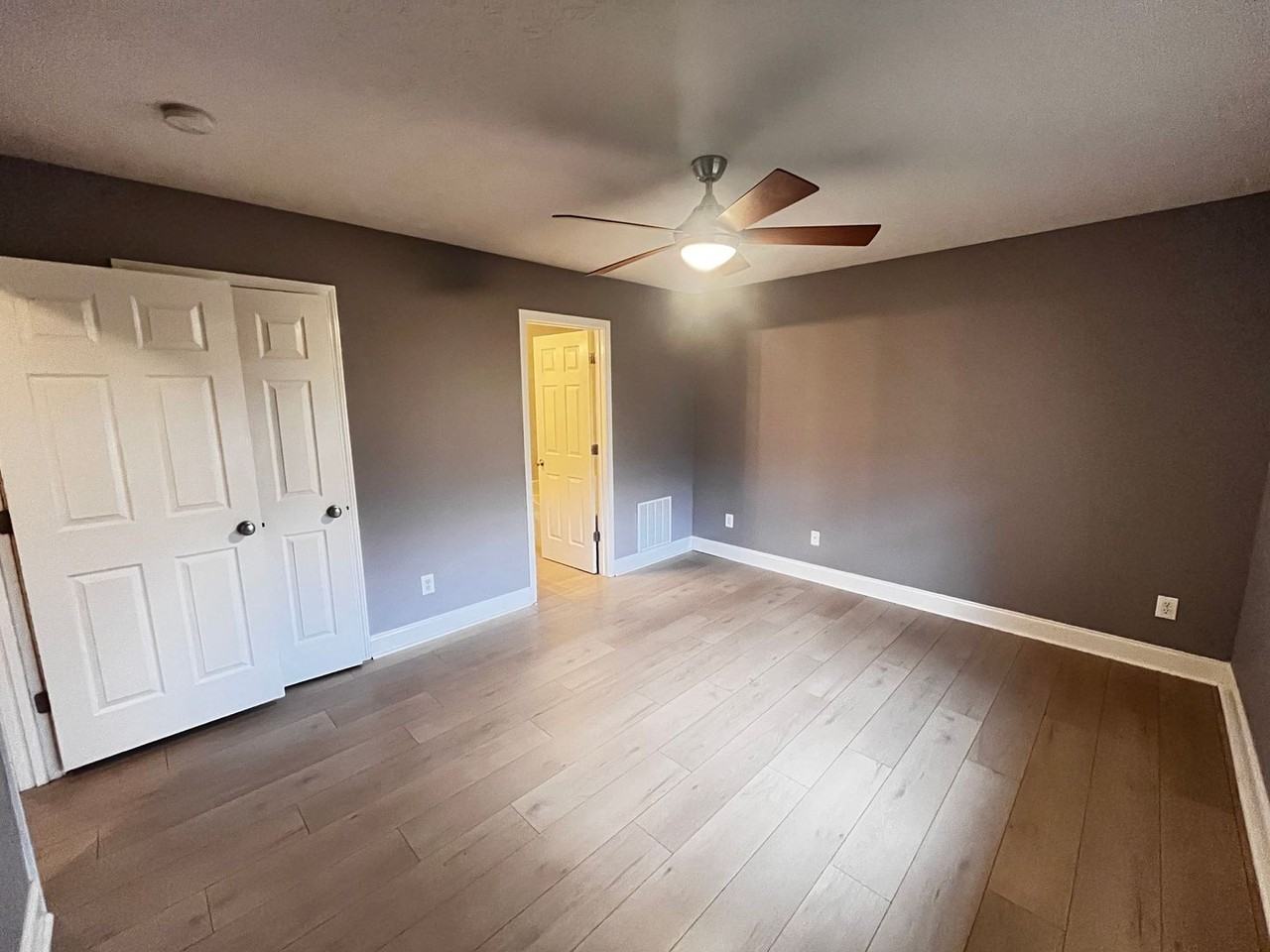 1716 Belay Way - Photo 4 of 40