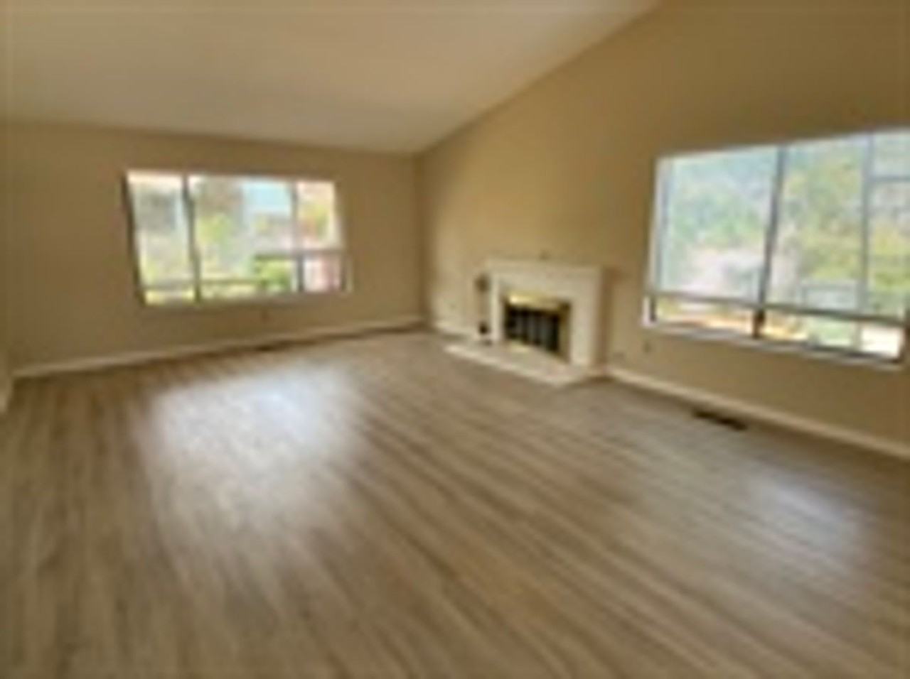 8835 Hood Mountain Cir - Photo 3 of 14