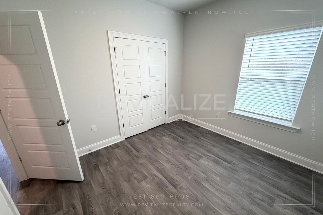 32659 Revere Dr - Photo 6 of 25