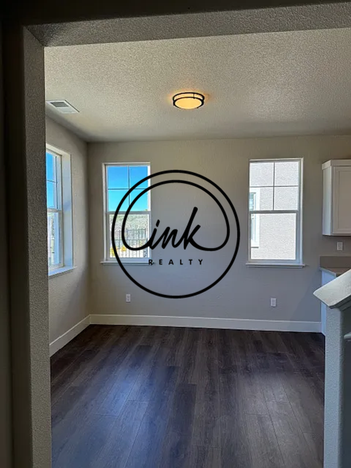 342 Cattail Cir - Photo 5 of 11