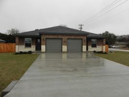 featured image of 1423 Natchez Trl