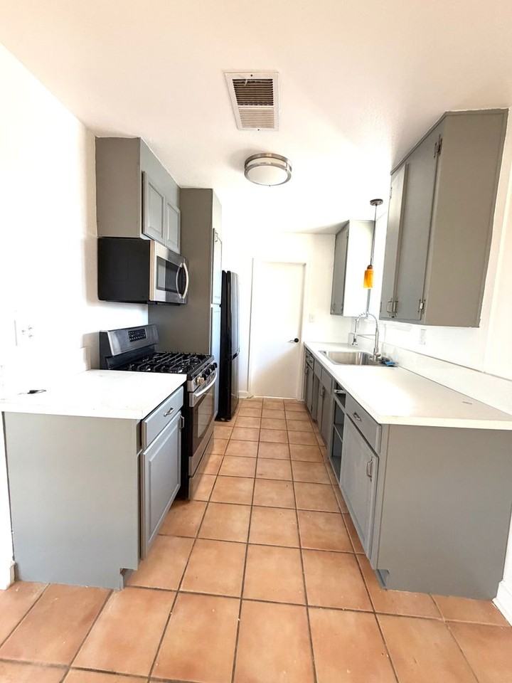 73076 Sun Valley Dr - Photo 5 of 17