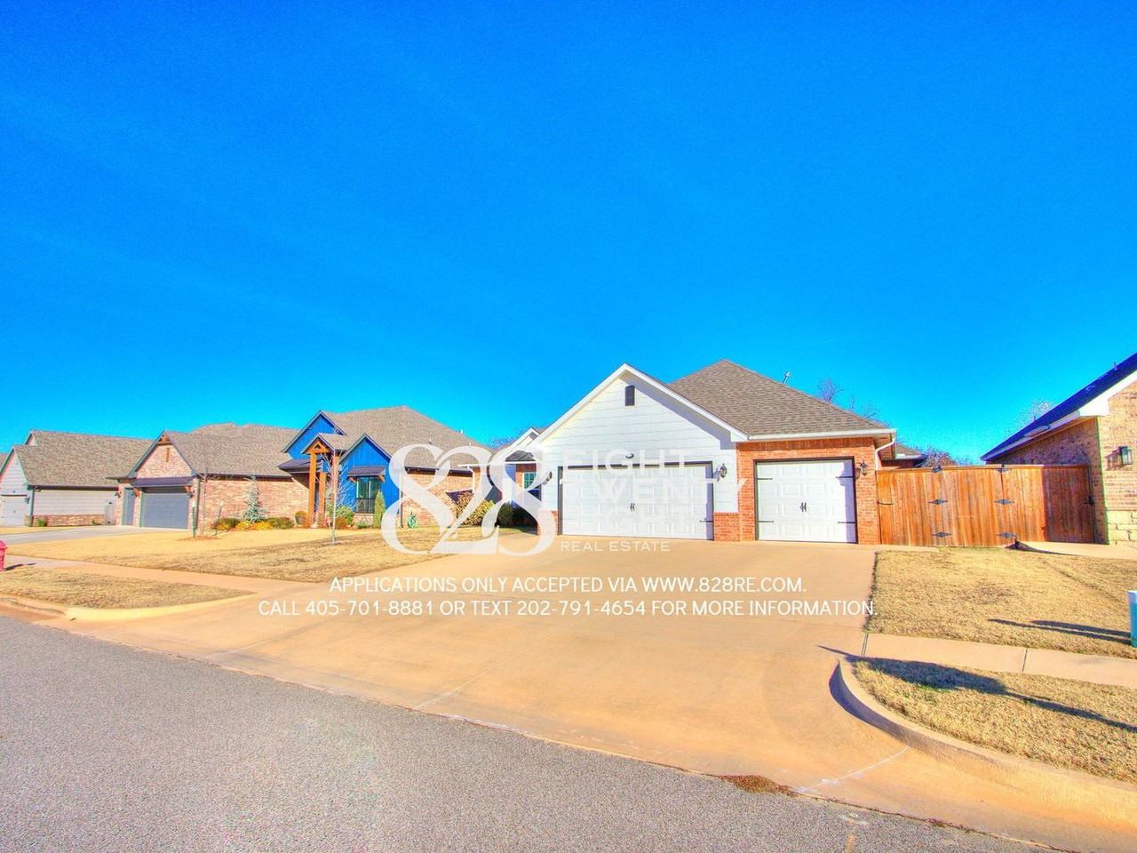 3227 Everton Ct - Photo 3 of 50