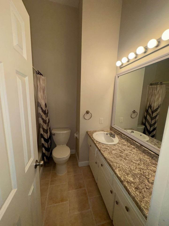 12118 Burdette Cir - Photo 6 of 15