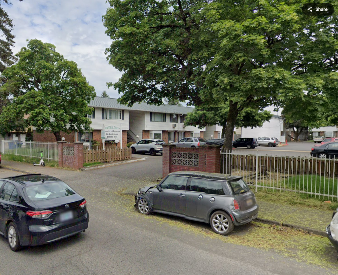 Se 112th Ave - Photo 2 of 11