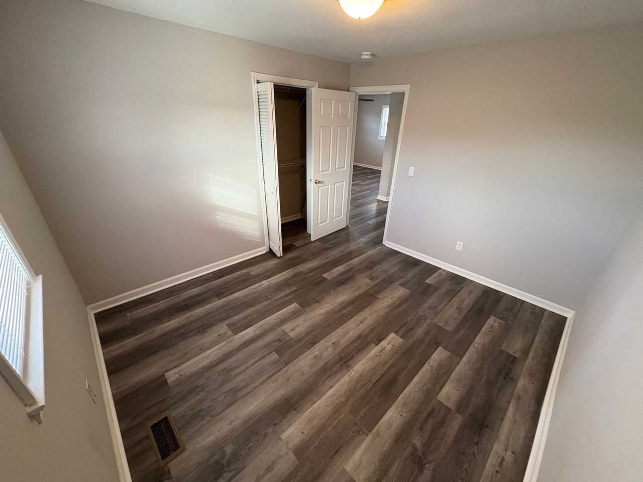 509 Franklin Rd - Photo 6 of 8