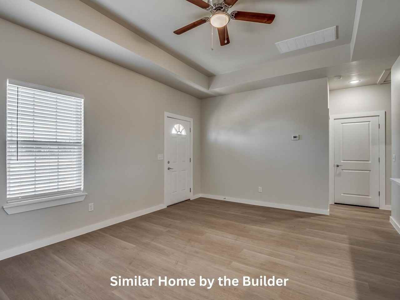 112 Sterling Dr - Photo 2 of 41