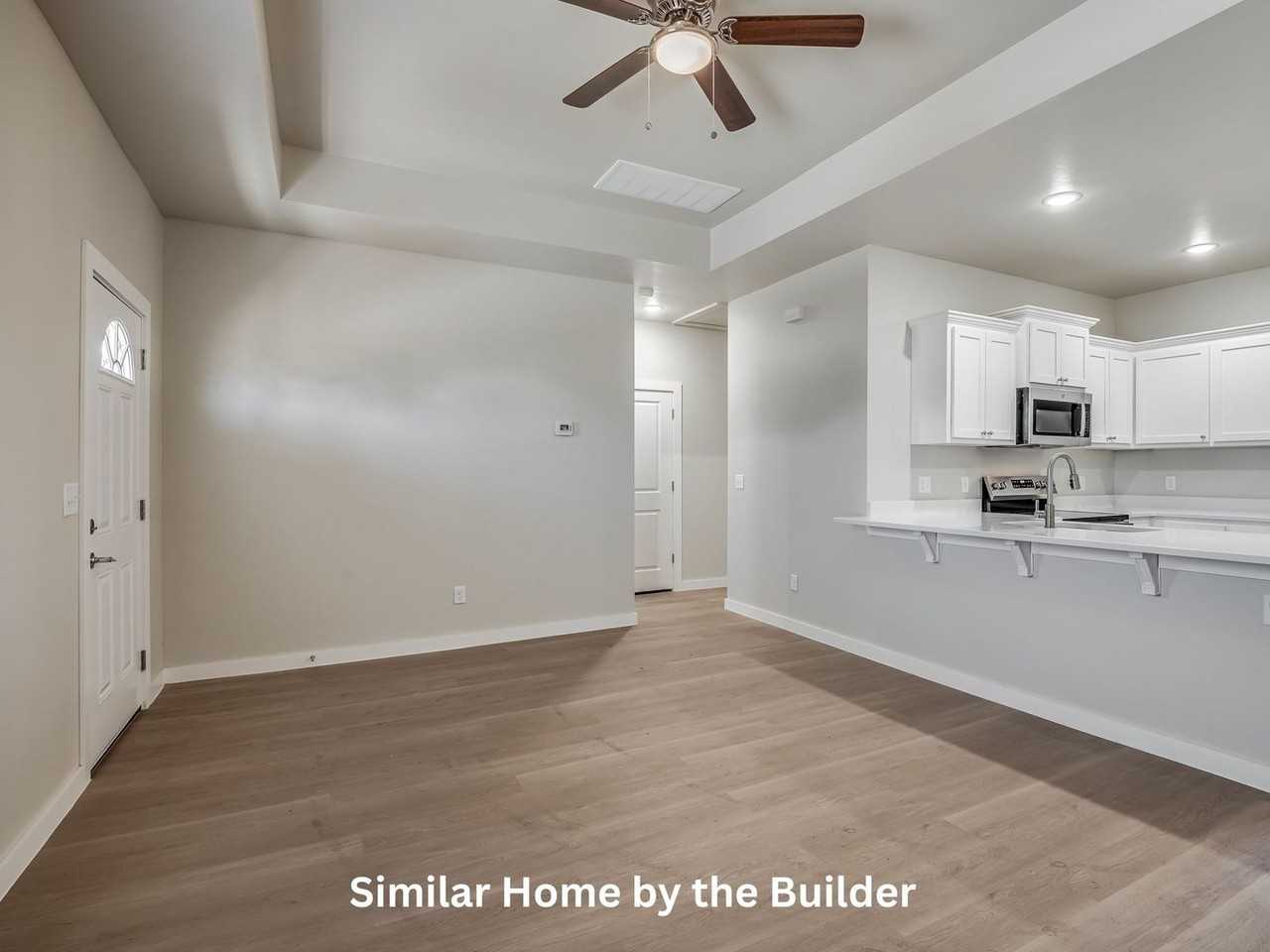 112 Sterling Dr - Photo 3 of 41