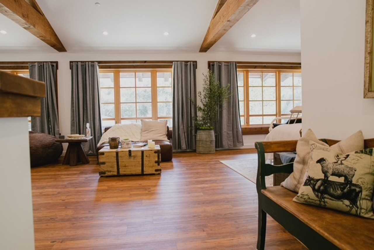 1205B Country Club Dr - Photo 4 of 21