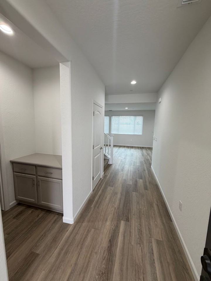 2213 Lodgepole St - Photo 6 of 36