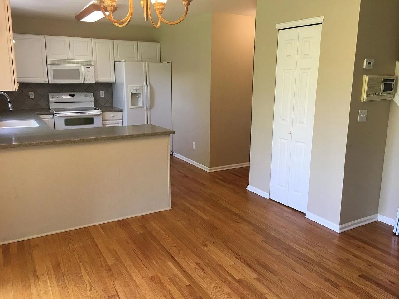 2185 Andrew Dr - Photo 7 of 25