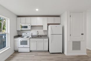 1115 Avenue F - Photo 1 of 1