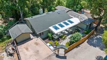 featured image of 475 Riverview Dr