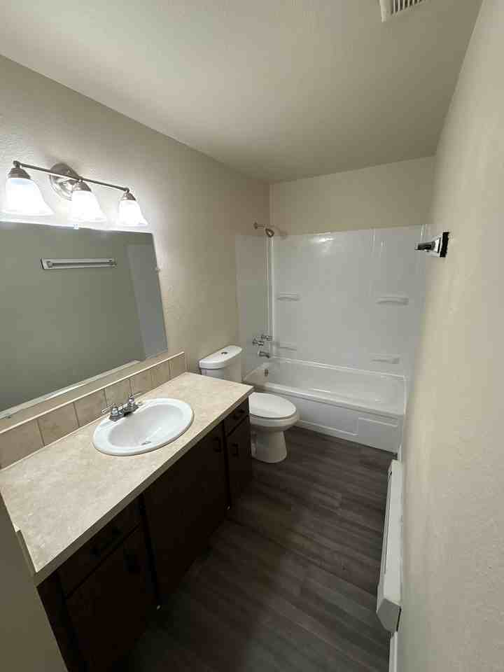 3720 S Manitou Way #B - Photo 6 of 11