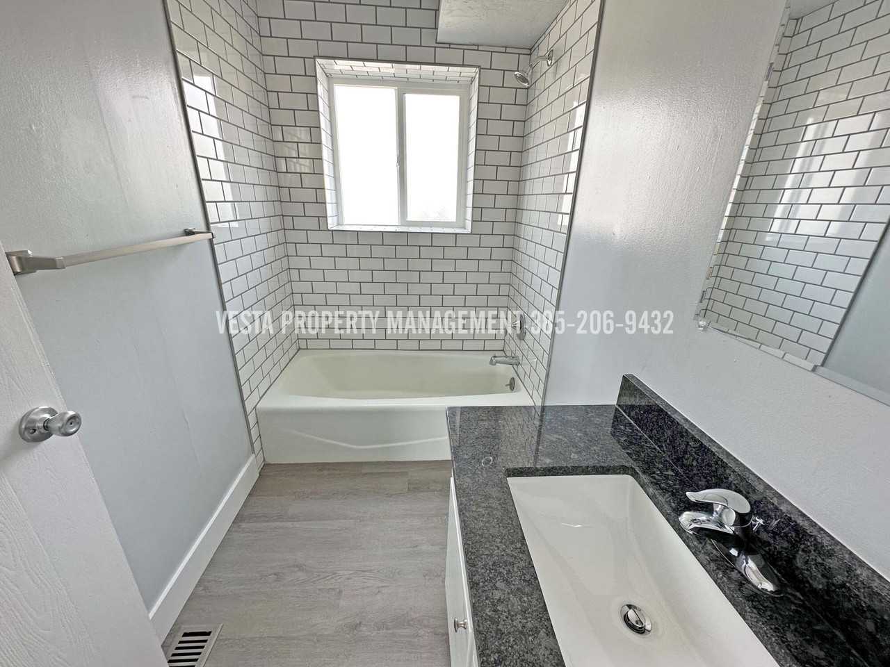 664 North St #1 - Photo 5 of 6