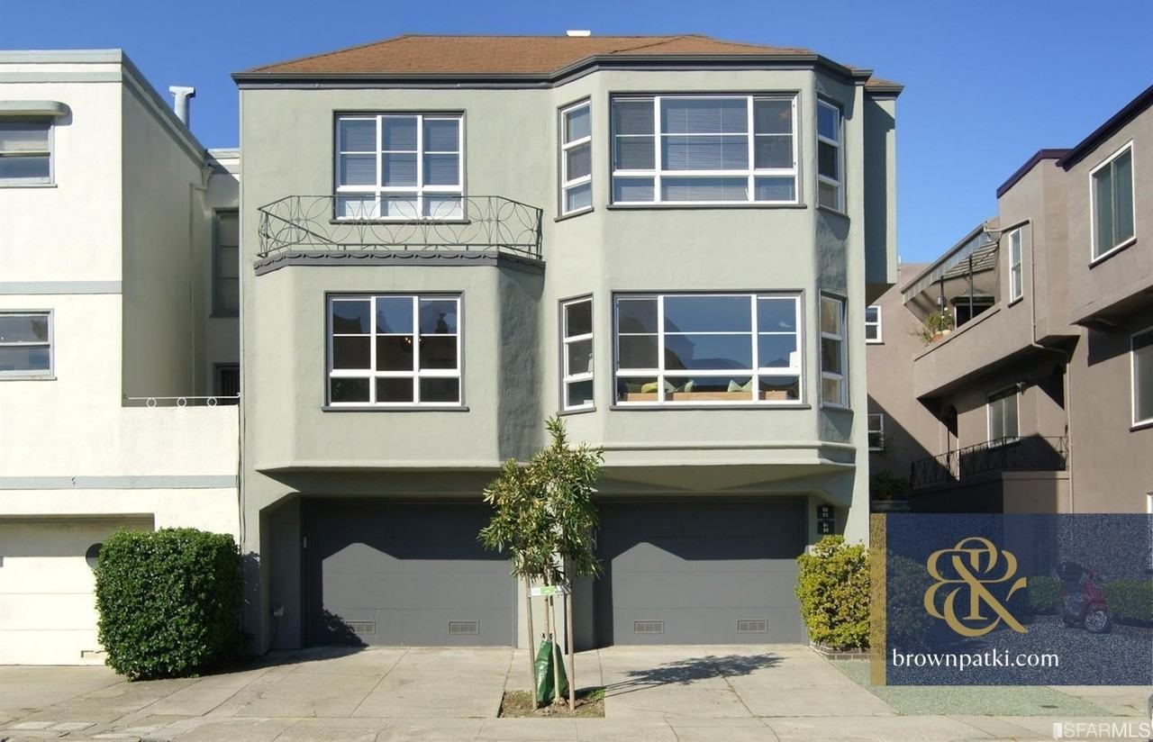 89 Iris Ave #I - Photo 2 of 15